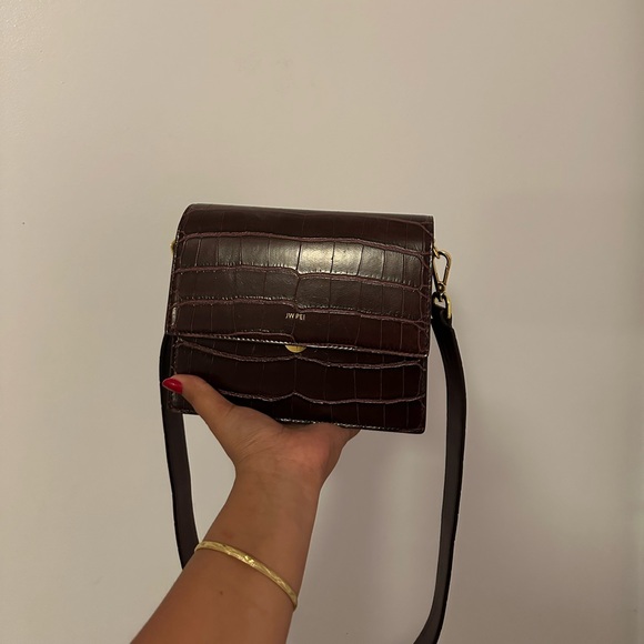 JW PEI MINI FLAP CROSSBODY - BROWN CROC - Picture 3 of 3